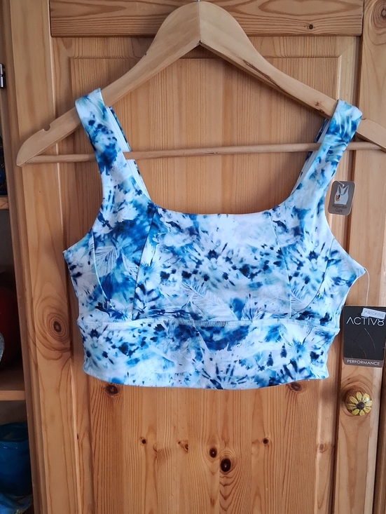 Activ8 Other - New Activ8 White Blue Stretch Performance Yoga Workout Sports Bra Size M